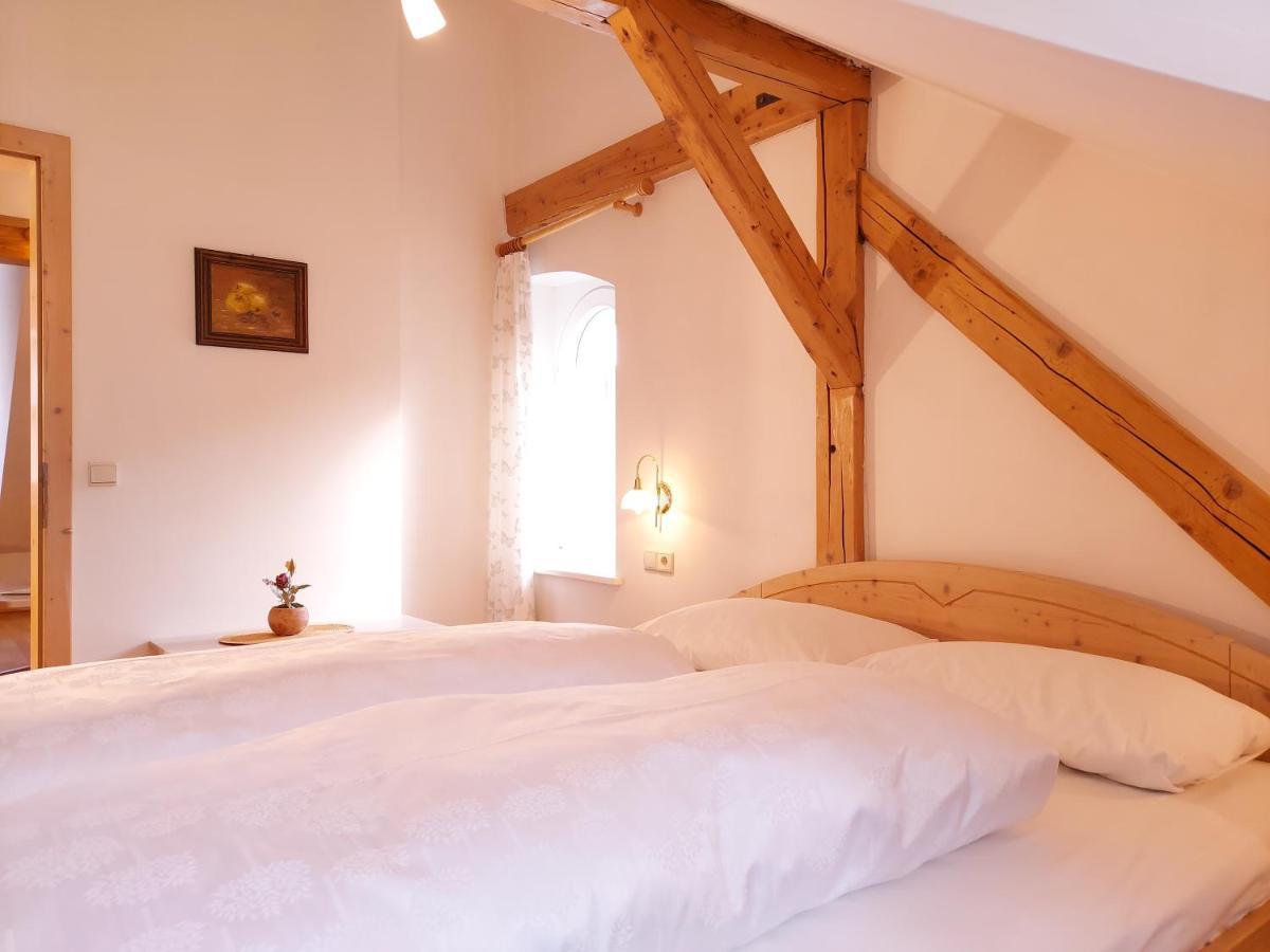 Residence Zum Theater Colle Isarco Buitenkant foto