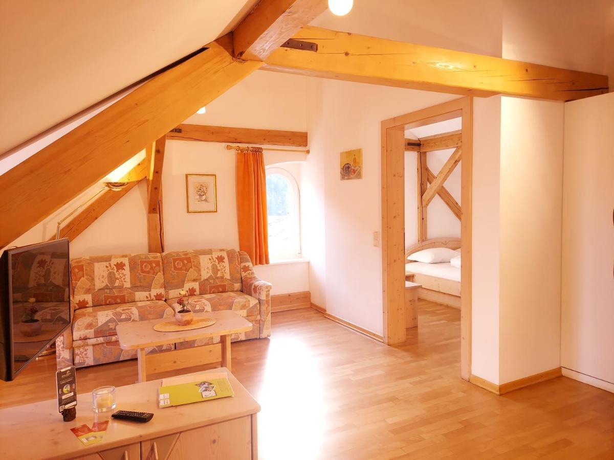 Residence Zum Theater Colle Isarco Buitenkant foto