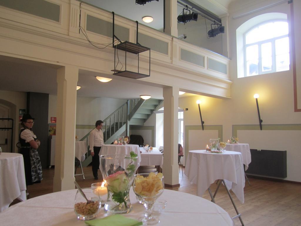 Residence Zum Theater Colle Isarco Buitenkant foto