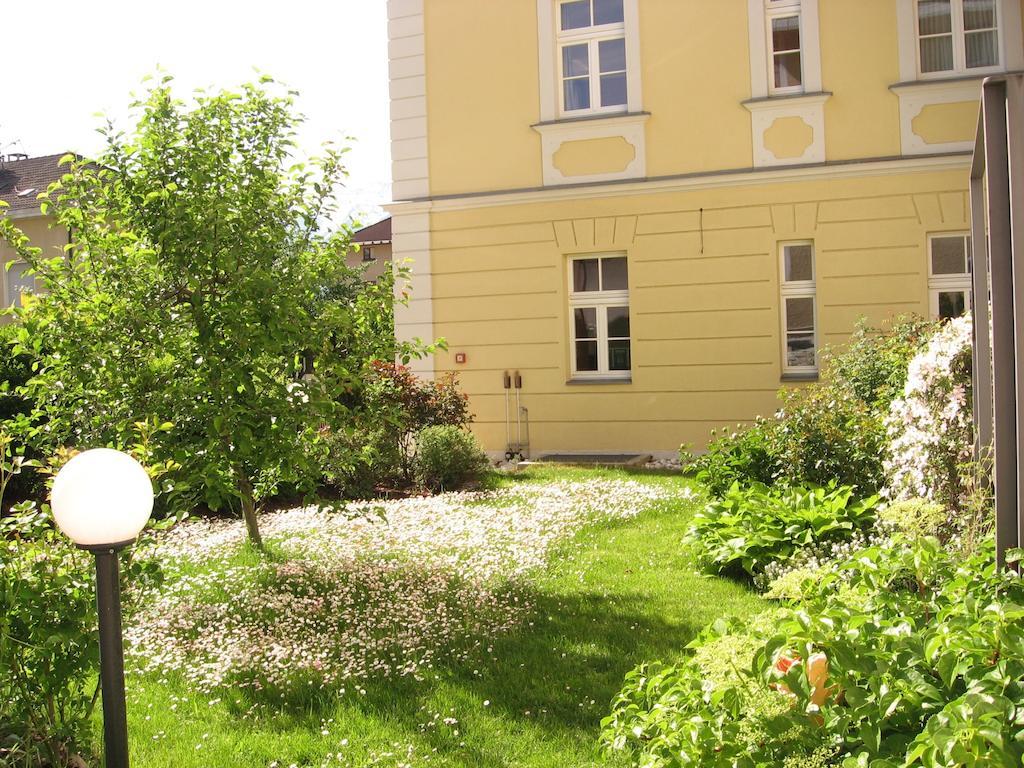 Residence Zum Theater Colle Isarco Buitenkant foto